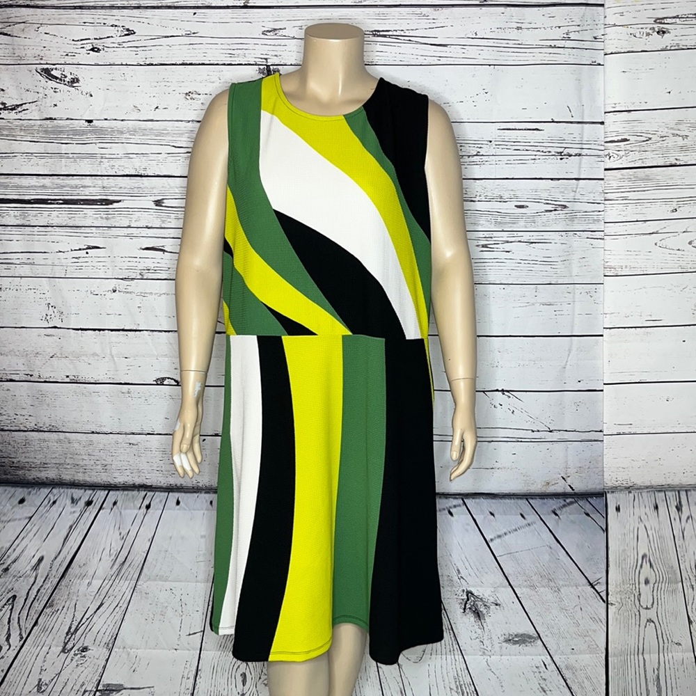 Ashley Stewart Green and Black Midi Dress